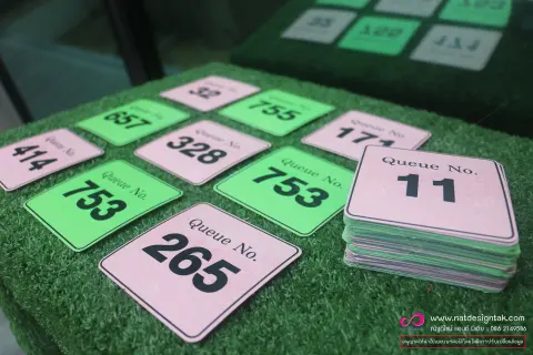 บัตรคิว แผ่น HIP พิมพ์ UV 9x9 ซม. สั่งจำนวนมากได้